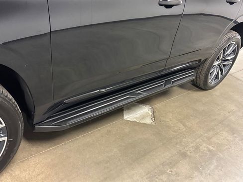 Used 2024 Cadillac Escalade Sport image 11