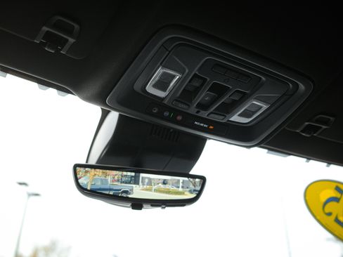 Used 2025 Chevrolet Silverado 2500 High Country w/ High Country Premium Package image 28