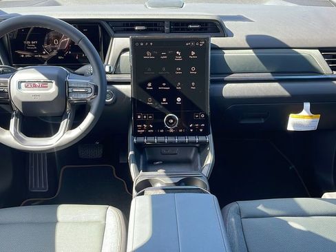 New 2026 GMC Terrain AT4 w/ Technology Package II image 15