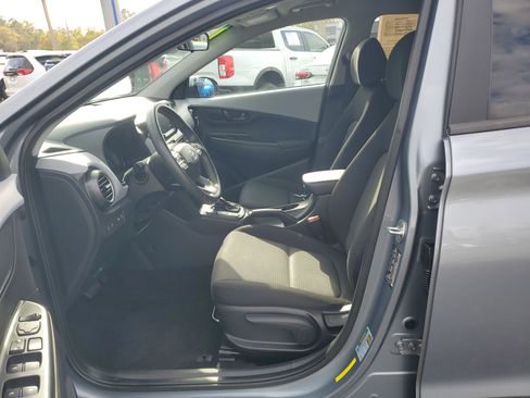 Used 2021 Hyundai Kona SEL image 17