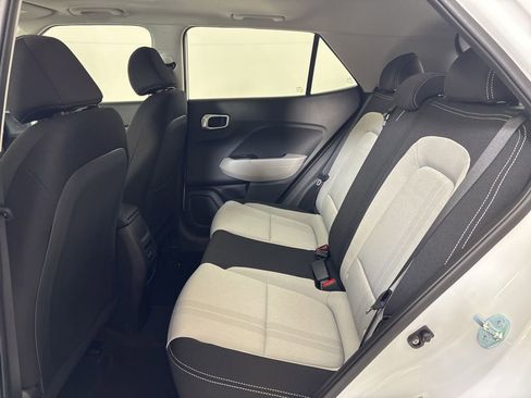 New 2026 Hyundai Venue SEL FWD image 19