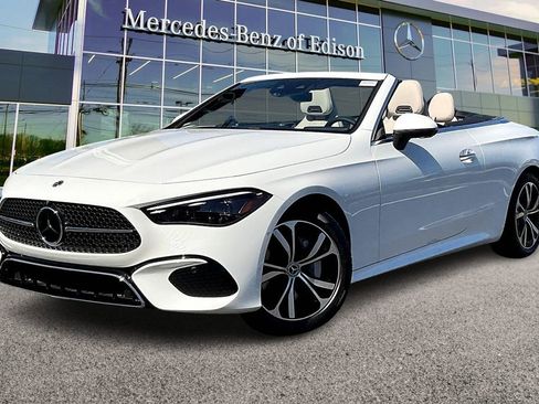 New 2026 Mercedes-Benz CLE 300 4MATIC Cabriolet image 2