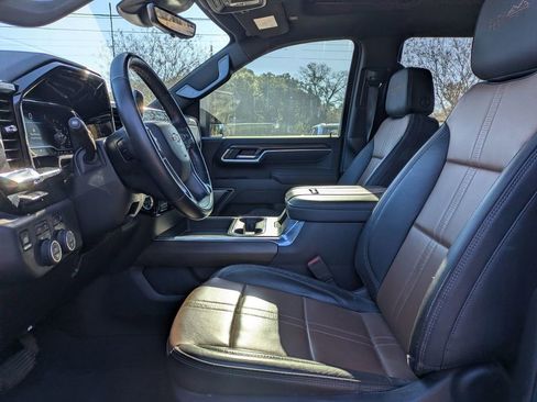 Used 2025 Chevrolet Silverado 3500 High Country w/ High Country Premium Package image 14