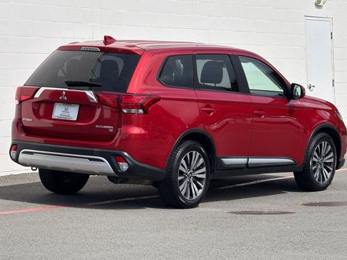 Used 2019 Mitsubishi Outlander SE FWD image 9