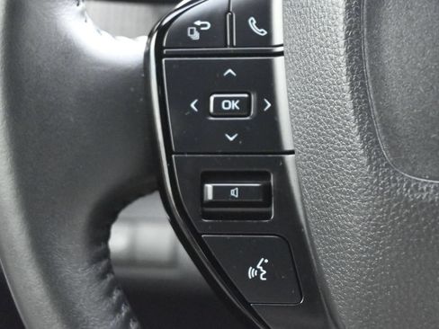Used 2024 Toyota bZ4X AWD w/ Weather Package image 6