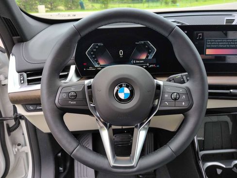 New 2026 BMW X1 xDrive28i w/ Technology Package AWD/4WD image 23