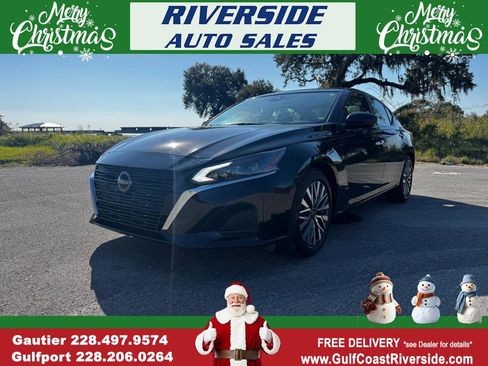 Used 2025 Nissan Altima 2.5 SV image 1