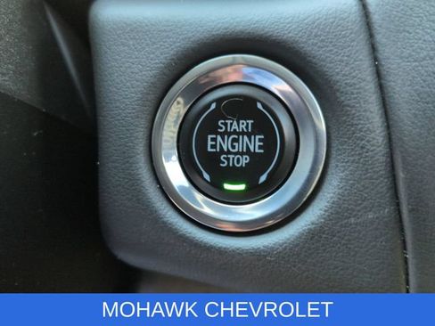 Used 2023 Chevrolet Suburban High Country w/ Advanced Technology Package AWD/4WD image 17