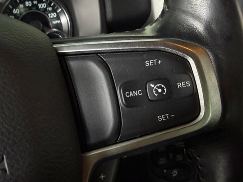 Used 2019 RAM 1500 Big Horn AWD/4WD image 16