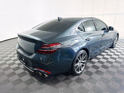 Used 2023 Genesis G70 2.0T RWD image 3