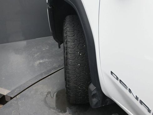 Used 2024 GMC Sierra 2500 Denali w/ Denali Reserve Package image 5