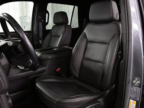 Used 2021 Chevrolet Tahoe Z71 image 24