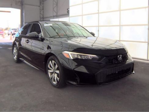 Used 2025 Honda Civic LX image 4