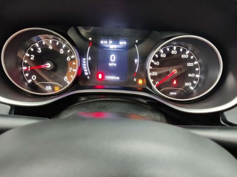 Used 2020 Jeep Compass Latitude image 24