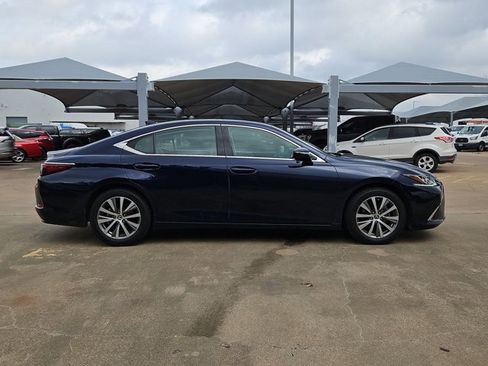 Used 2020 Lexus ES 350 w/ Premium Package image 4