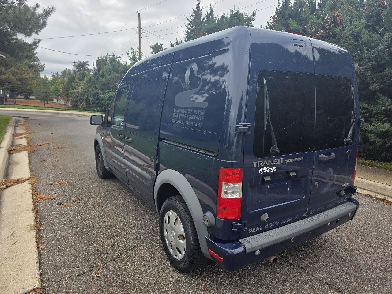 Used 2010 Ford Transit Connect XLT FWD image 5