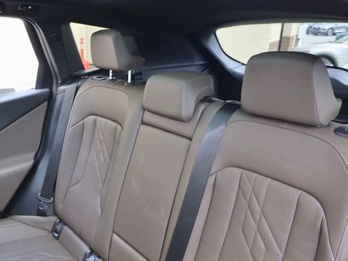 Used 2025 BMW X3 xDrive30i w/ Convenience Package AWD/4WD image 14