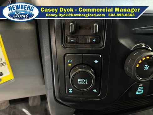 Used 2023 Ford F350 XLT AWD/4WD image 19