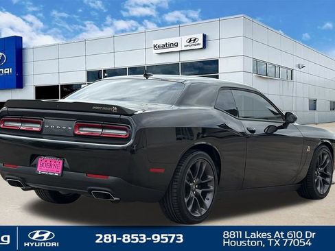 Used 2023 Dodge Challenger R/T Scat Pack RWD image 7