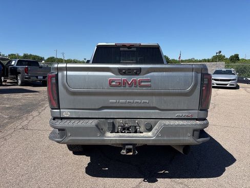 Used 2024 GMC Sierra 3500 AT4 w/ Technology Package AWD/4WD image 6