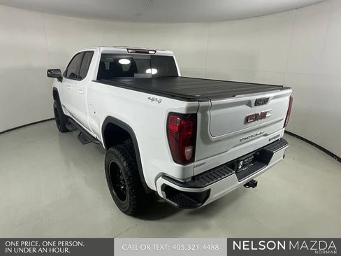 Used 2022 GMC Sierra 1500 Elevation w/ Preferred Package AWD/4WD image 8