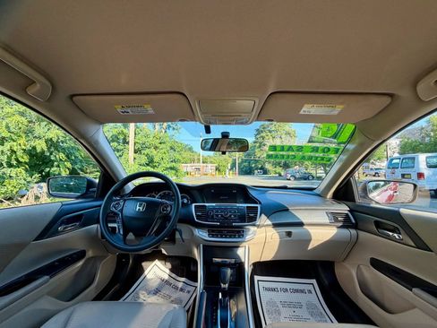 Used 2014 Honda Accord LX image 10