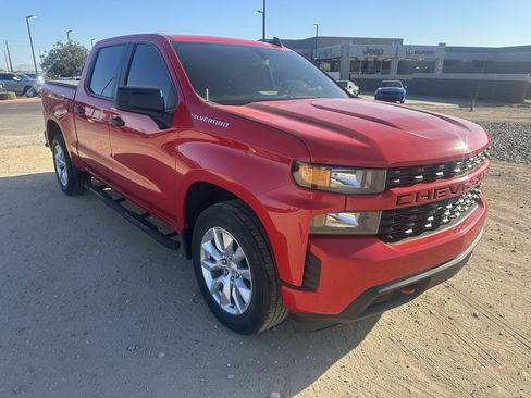 Used 2022 Chevrolet Silverado 1500 Custom RWD image 7