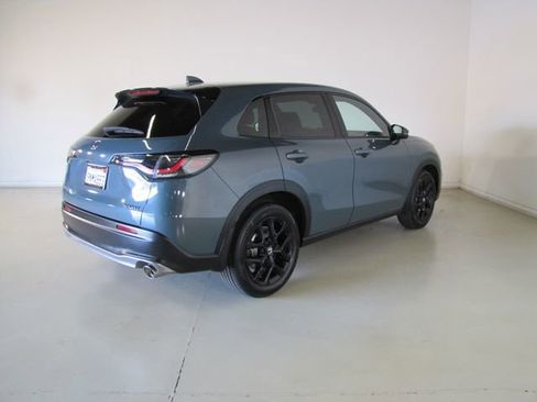 Certified 2025 Honda HR-V Sport image 23
