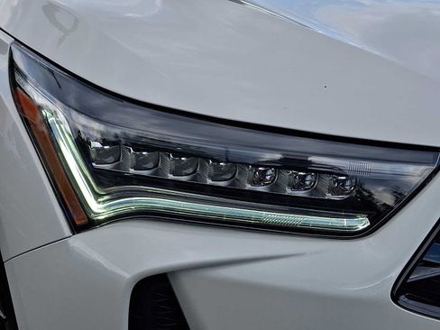 Used 2026 Acura RDX SH-AWD image 9