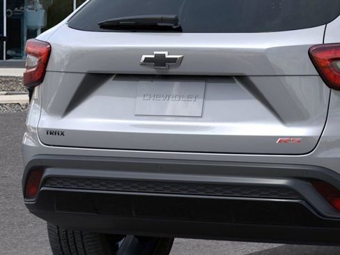 New 2026 Chevrolet Trax RS w/ Sunroof Package FWD image 14