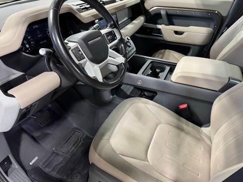 Used 2020 Land Rover Defender 110 First Edition AWD/4WD image 2