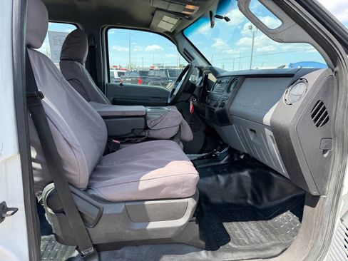 Used 2014 Ford F250 XL AWD/4WD image 45