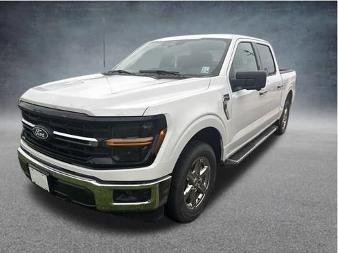 Used 2024 Ford F150 XLT w/ Mobile Office Package RWD image 4