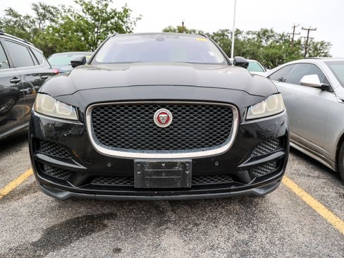 Used 2019 Jaguar F-PACE Prestige AWD/4WD image 4