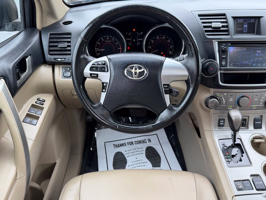 Used 2013 Toyota Highlander SE AWD/4WD image 31