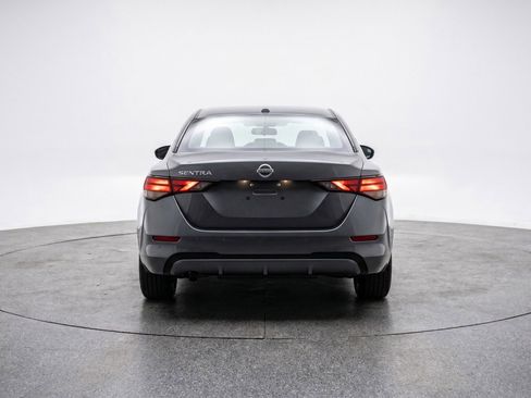 Used 2025 Nissan Sentra SV FWD image 7