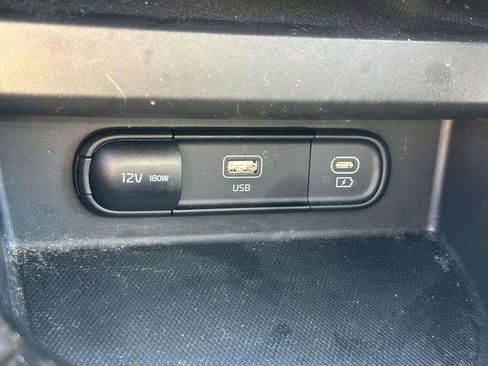 Used 2024 Kia Seltos S AWD/4WD image 23