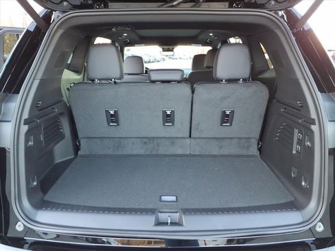 New 2026 GMC Acadia Denali w/ Super Cruise Package image 8