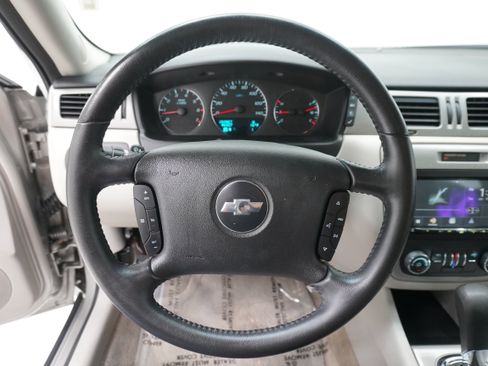 Used 2007 Chevrolet Impala LT w/ Preferred Equipment Group FWD image 15