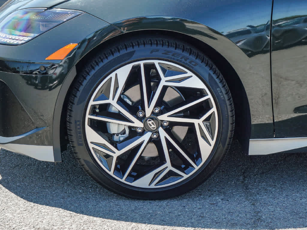 Used 2023 Hyundai Ioniq 6 Limited w/ Cargo Package RWD image 9