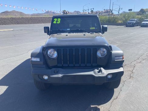 Used 2023 Jeep Wrangler Unlimited Sport AWD/4WD image 8