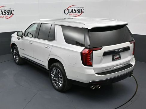 Used 2023 GMC Yukon Denali Ultimate image 14