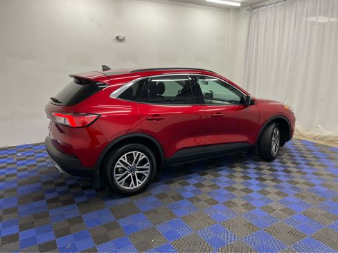 Used 2022 Ford Escape SEL image 13
