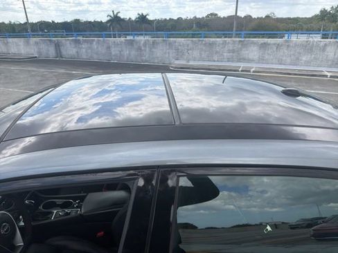 Used 2023 Nissan Maxima SR w/ Sport Mat Group image 19