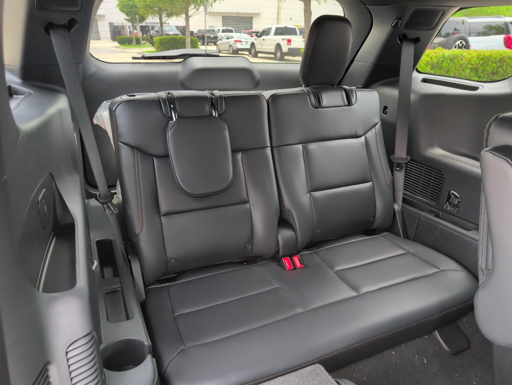Certified 2026 Ford Explorer Tremor w/ Tremor Ultimate Package AWD/4WD image 17