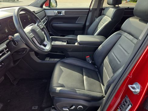 Used 2025 Hyundai Santa Fe Limited image 16