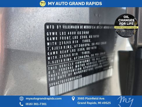 Used 2025 Volkswagen Taos SEL w/ Black Wheel Plus Package AWD/4WD image 35
