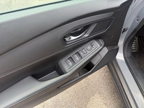 Used 2025 Honda Accord Sport image 21