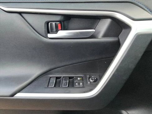 Used 2023 Toyota RAV4 XSE image 6