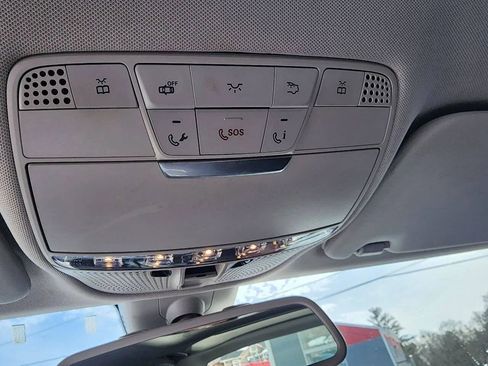 Used 2017 Mercedes-Benz C 300 4MATIC Sedan image 26